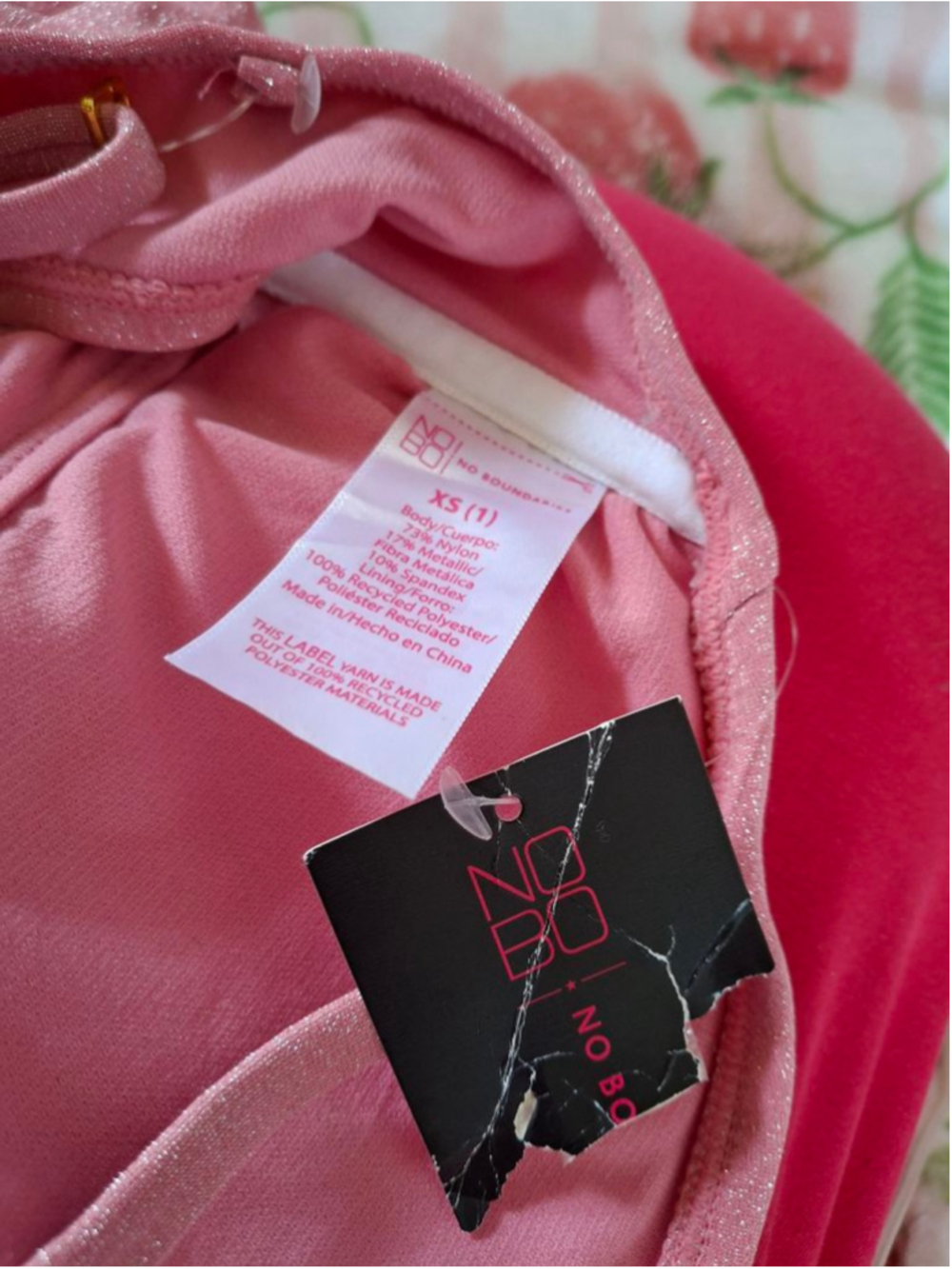 No Boundaries Pink Shimmer One Piece Swimsuit XS beachwear sparkle - Picture 4 of 4